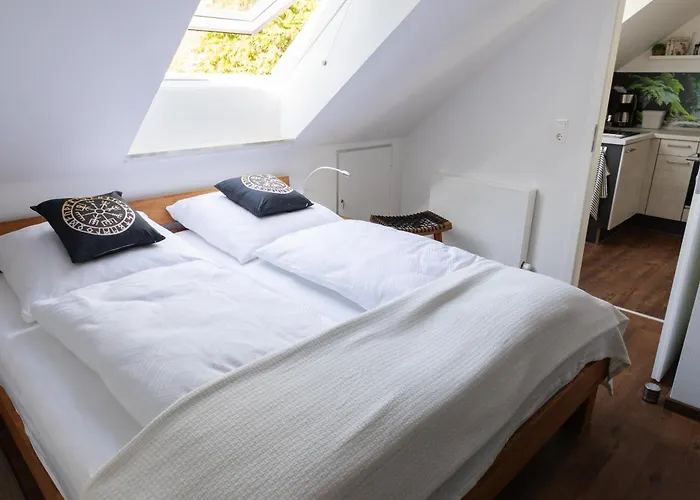 Casa La Vie - Moderne In Ruhiger Lage Nahe Frankfurt, Garten, Kueche, Wlan * Altenstadt